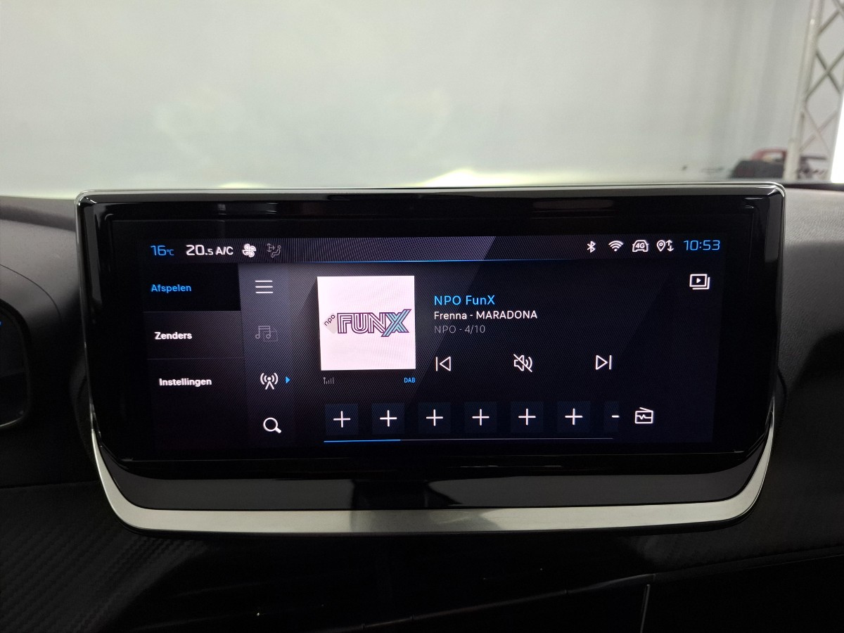 Peugeot 2008 1.2 PureTech 100 Allure