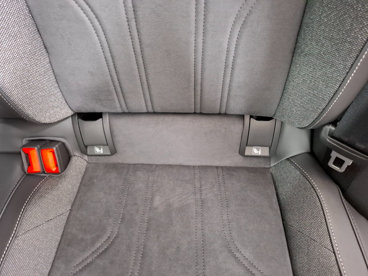 Volkswagen Golf Style 1.5 TSI eHybrid DSG | IQ LIGHT | LMV 18 Catania | Winterpakket | Anemone Blue