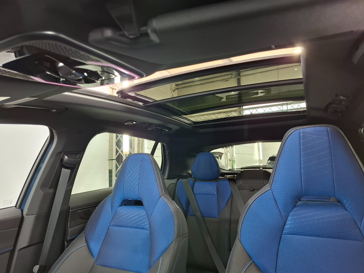 Lynk & CO 01 1.5 PHEV 261CH DCTH 7