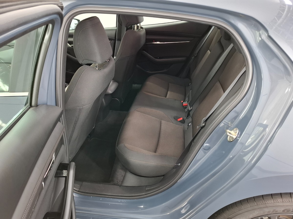 Mazda 3 2.0 e-SkyActiv-G M Hybrid 122 Comfort met Bose