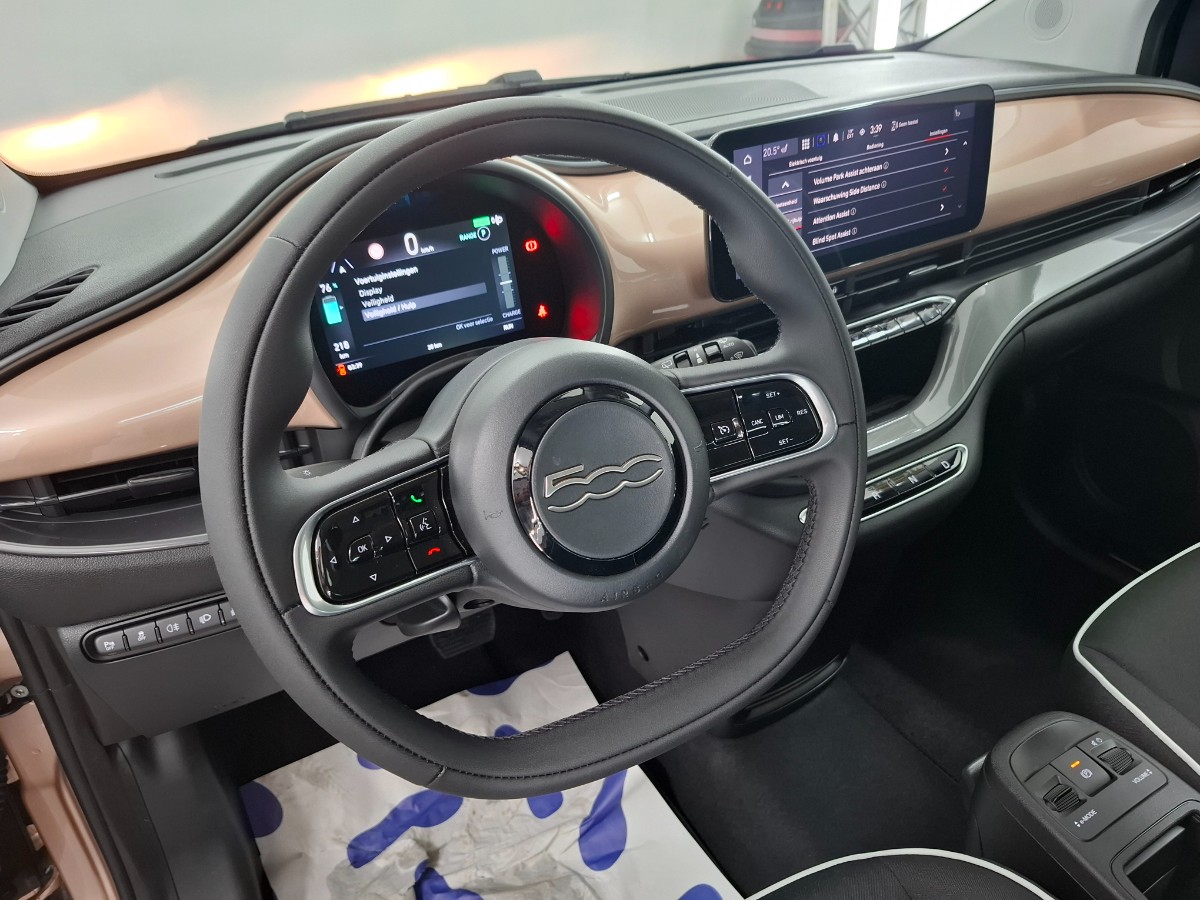 Fiat 500 3+1 42 kWh