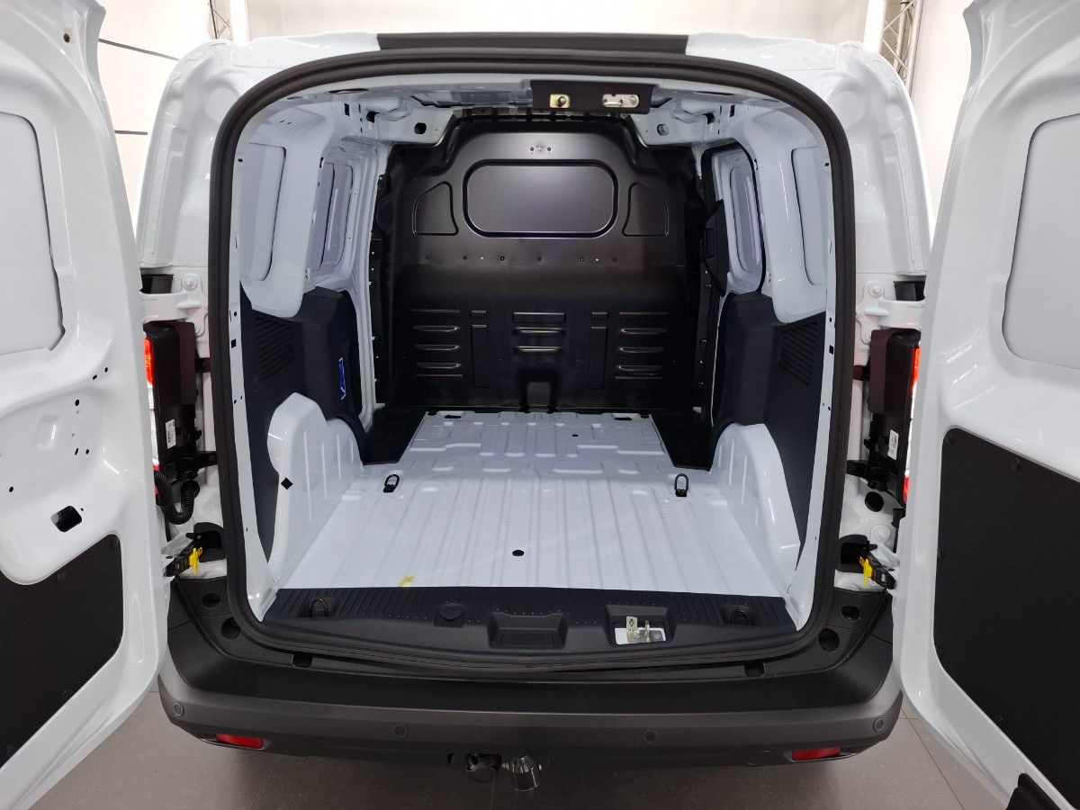 Ford Transit Courier 1.5 L ECOBLUE
