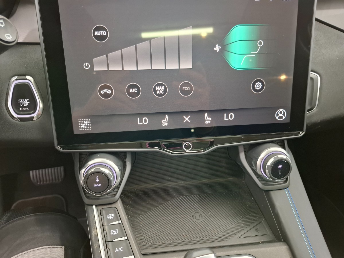 Lynk & CO 01 1.5 PHEV 261CH DCTH