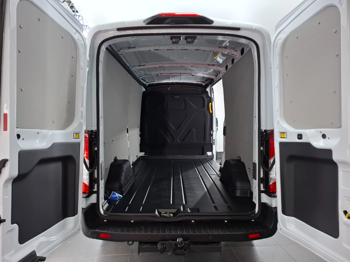 Ford Transit Trend 130PK Automaat | SYNC4 | Trekhaak | Stoelverwarming | Laadruimte pack