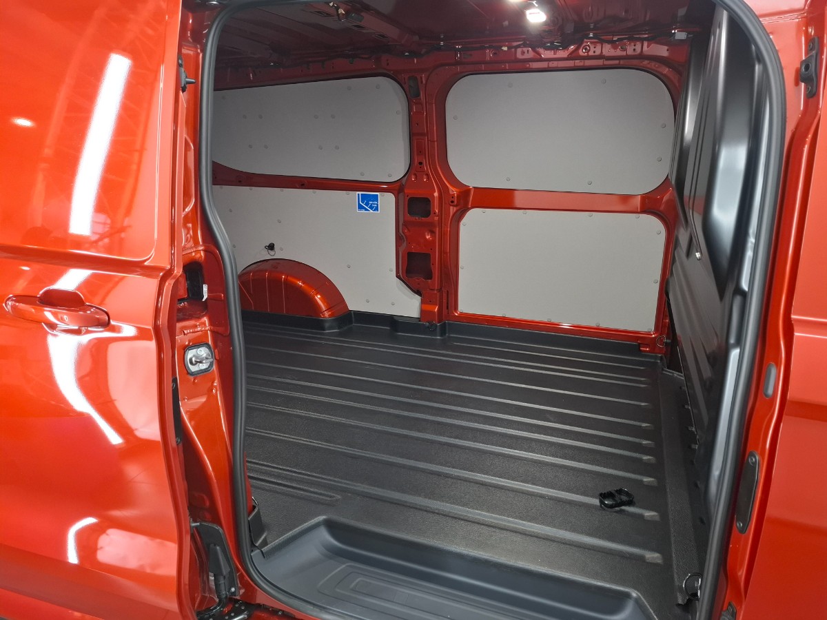 Ford Transit Custom Limited L2H1 320 | Driver P. Premium | THKVRB | 17 LMV | Stuurverw. | Draadloos laden | Dubb. Vergr.