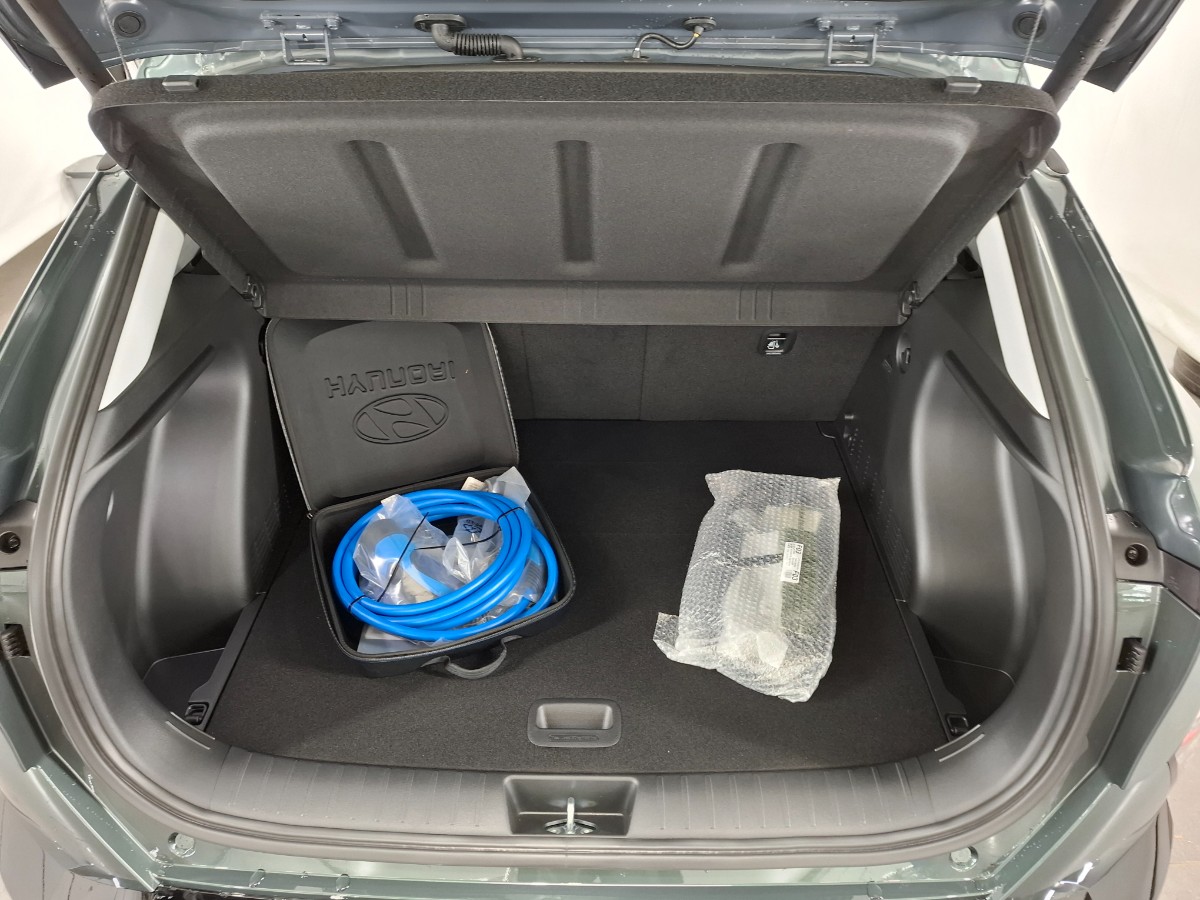 Hyundai Kona Comfort smart 65.4 KWH