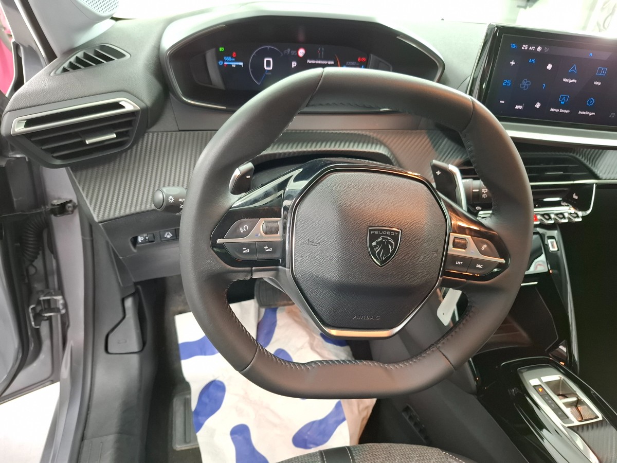 Peugeot 208 Hybrid 100 e-DCS6 Allure Virtual Camera Stoelverwarming