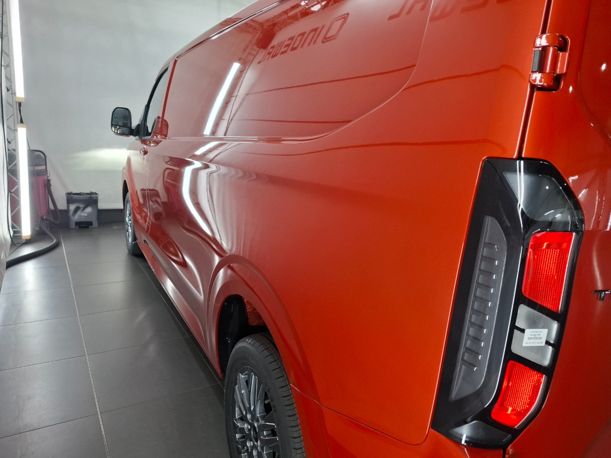 Ford Transit Custom Limited L2H1 320 | Driver P. Premium | 17 LMV | Stuurverw. | Draadloos laden | Dubb. Vergr.