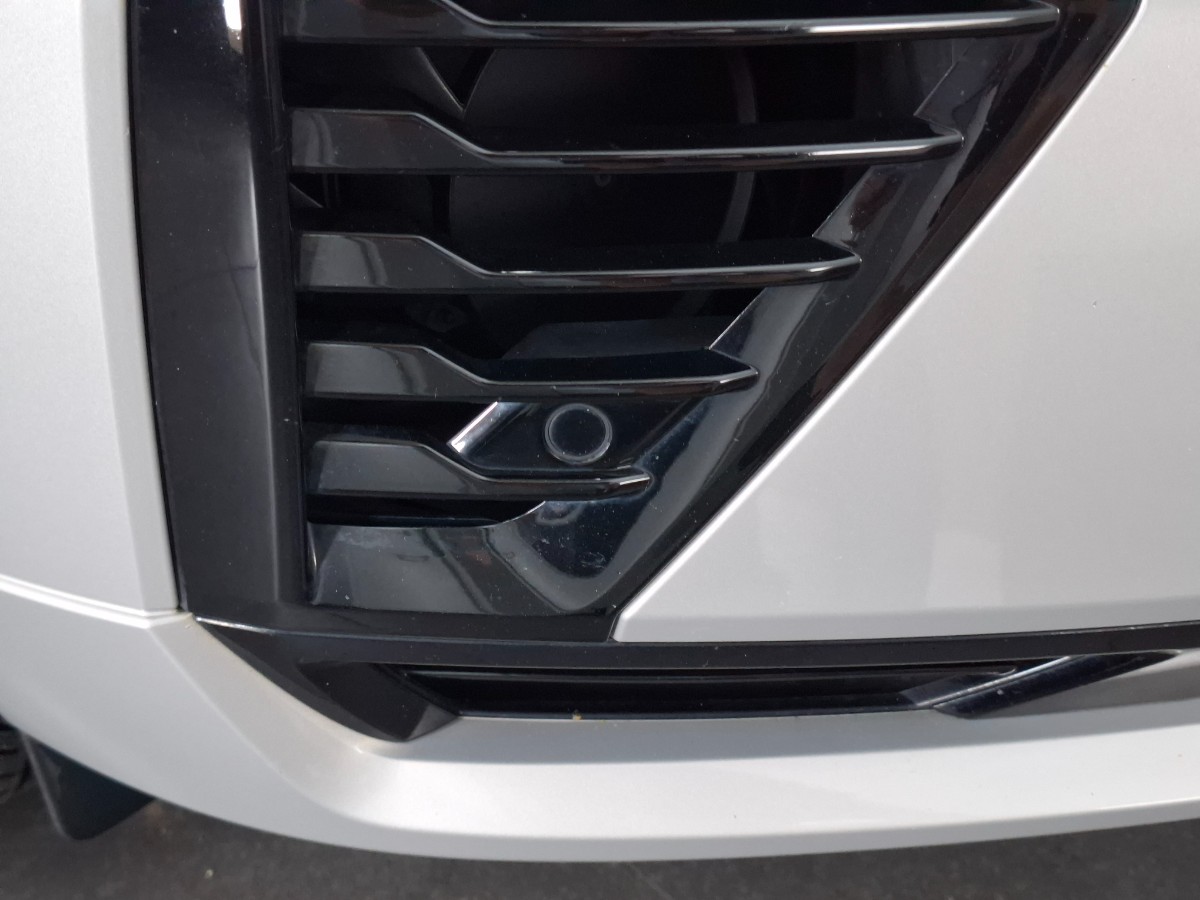 Volvo XC60 2.0 T8 AWD Recharge R-Desgin |Pano|H&K|Memory|Stoelverwarming|