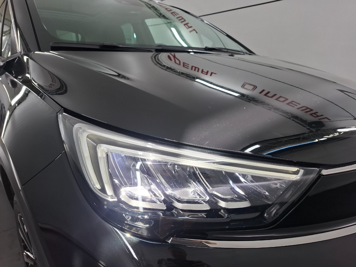 Opel Crossland X 1.2 Turbo Elegance
