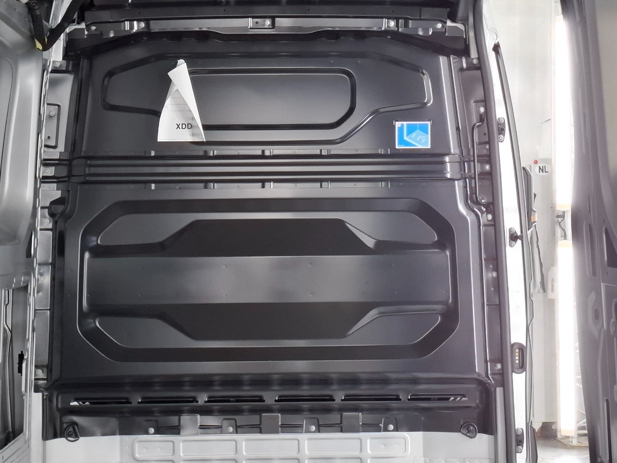 Nissan Interstar VAN MY24 dCi 150 L3H2 3.5T TEKNA | Zilvergrijs | 5 JR. Garantie