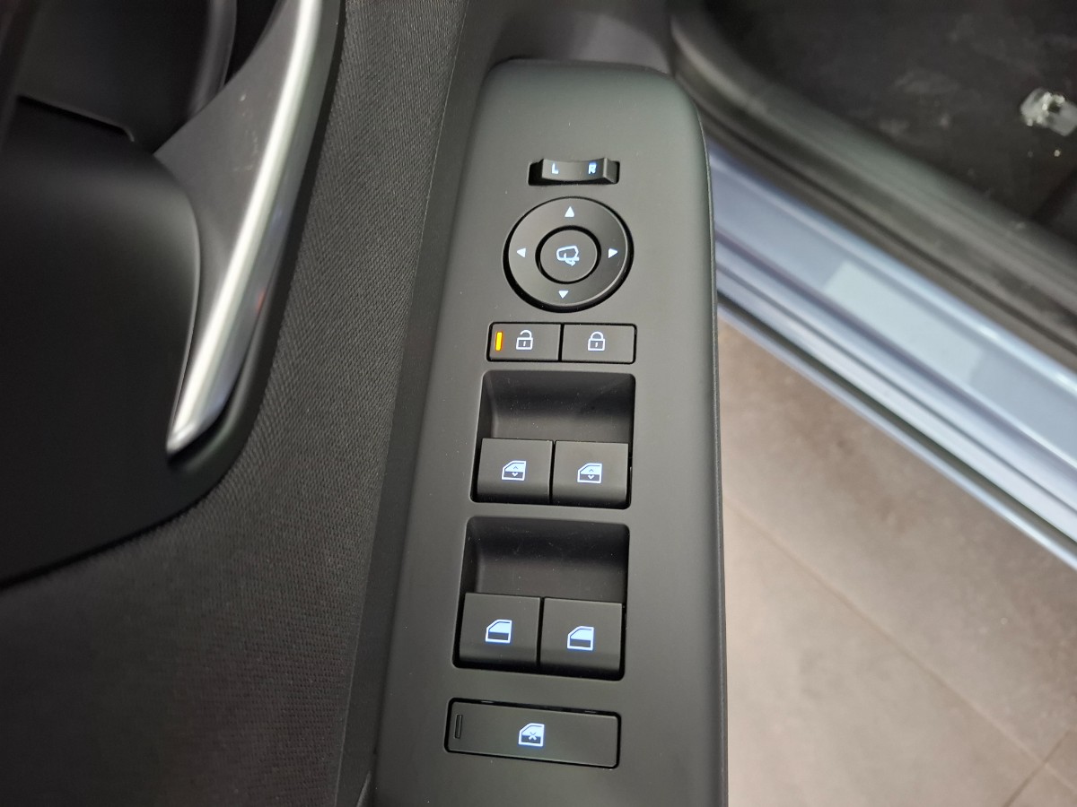 Hyundai Kona Comfort smart 48.4 KWH