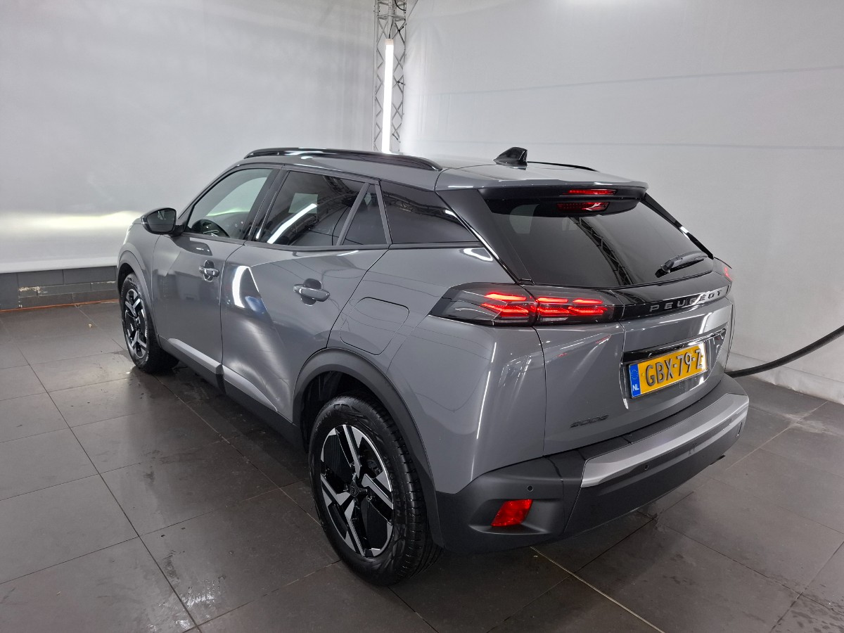 Peugeot 2008 1.2 PureTech 100 Allure