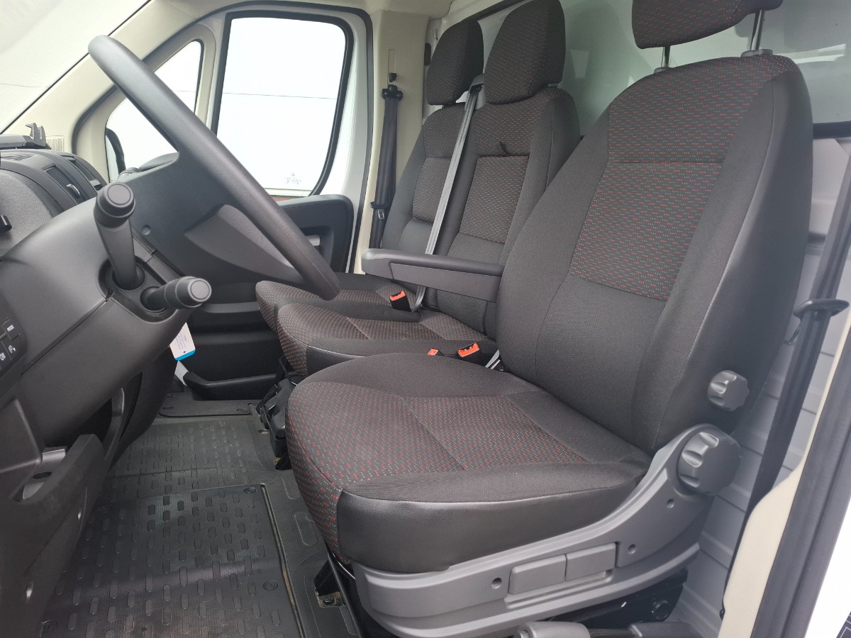 Opel Movano Bakwagen 2.2 BlueHDI 140