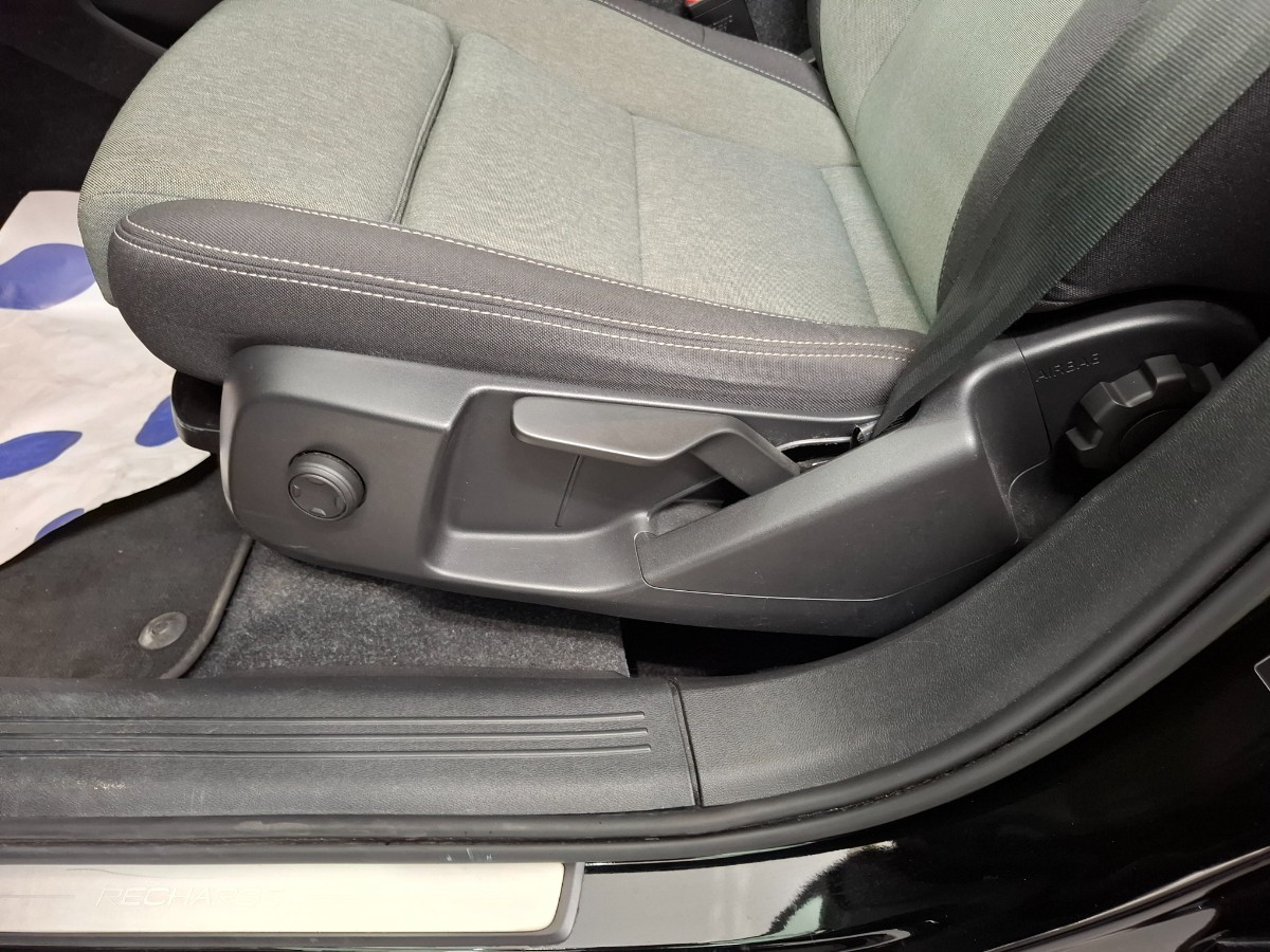 Volvo XC40 1.5 T4 Recharge Core Facelift
