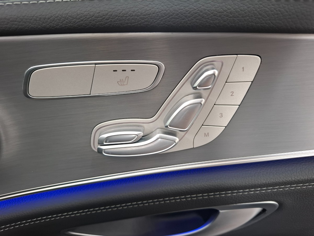 Mercedes-Benz E-klasse 300 e Business Solution AMG Night-Edition
