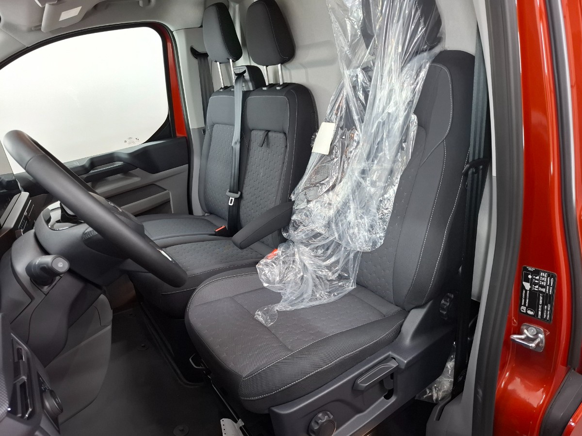 Ford Transit Custom Limited L2H1 320 | Driver P. Premium | THKVRB | 17 LMV | Stuurverw. | Draadloos laden | Dubb. Vergr.