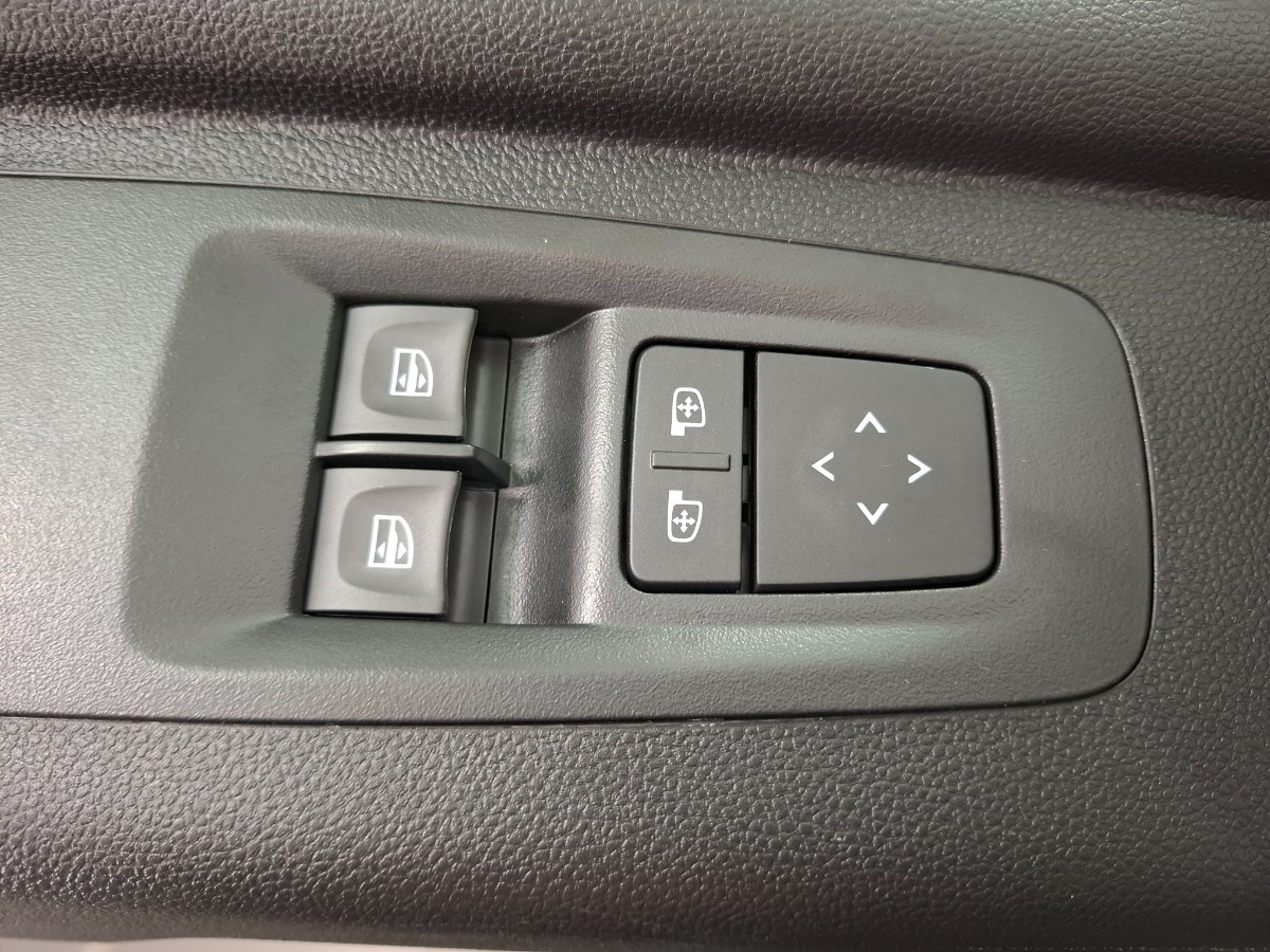 Renault Master GB L2H2 T35 E-Tech 140 pk long range extra