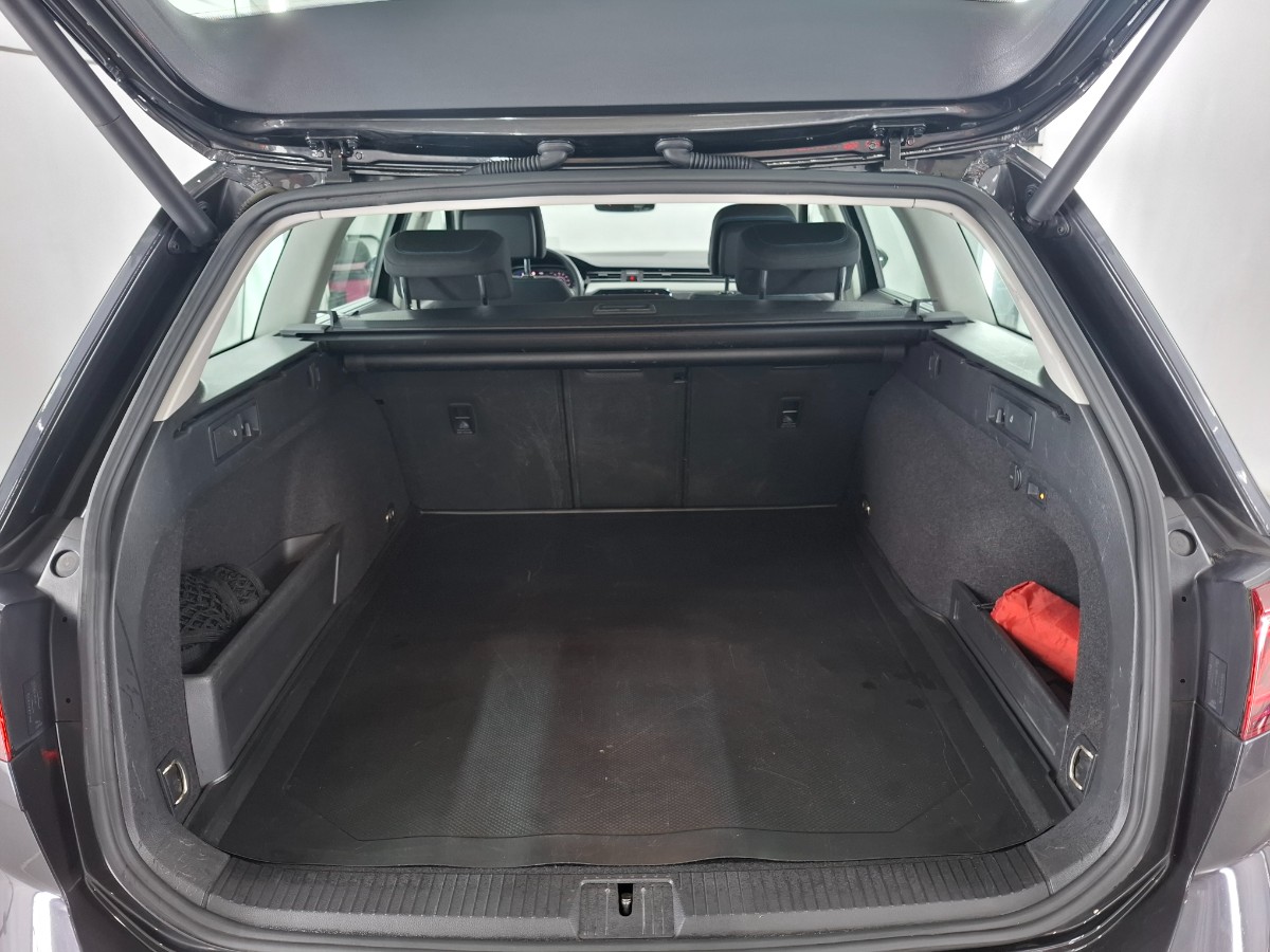 Volkswagen Passat Variant 1.4 tsi business GTE, IQ led, virtual, winterpakket