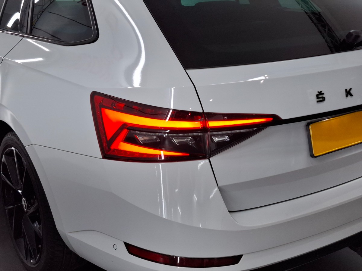 Skoda Superb Combi SPORTLINE 1.4TSI iV