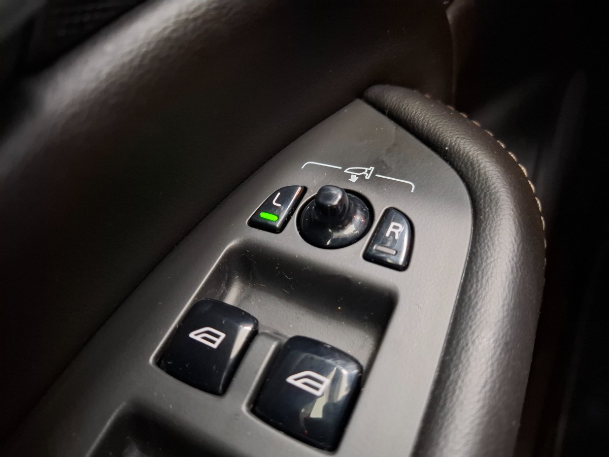 Volvo XC90 2.0 T8 Recharge AWD Inscription |Luchtvering|Pano|H&K|Stoelverwarming|Memory|