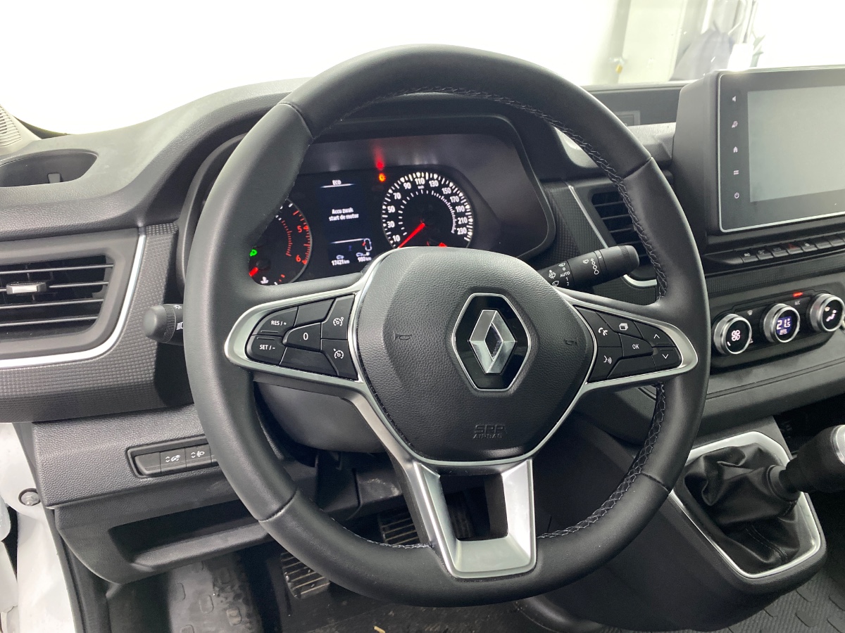 Renault Trafic 2.0 dCi 130 T30 L2H1 Luxe