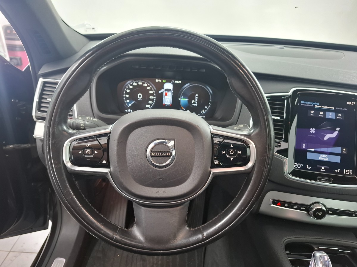 Volvo XC90 2.0 T8 Twin Engine AWD Pano Luchtvering Trekhaak 7P Leder ACC Stoelverwarming