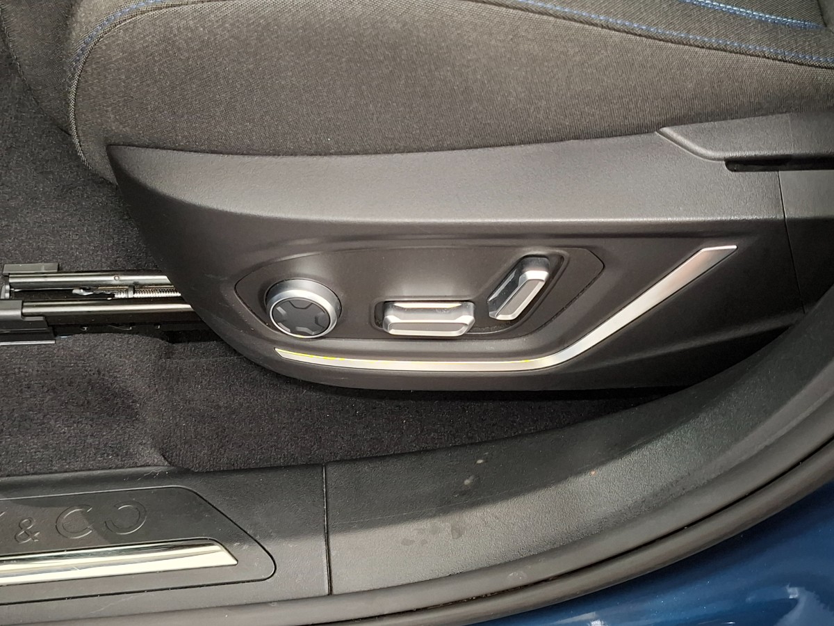 Lynk & CO 01 1.5 PHEV 261CH DCTH