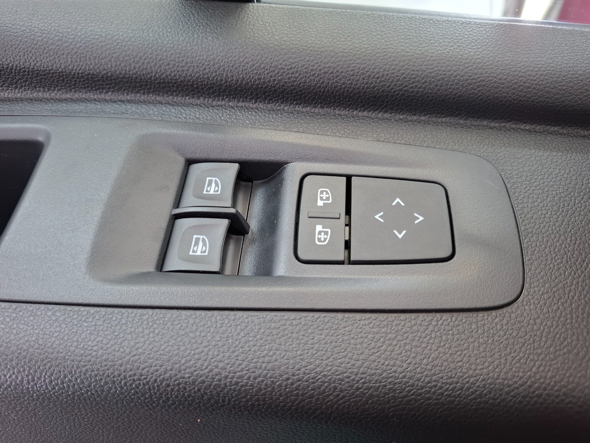 Renault Master GB L2H2 T35 E-Tech 140 pk long range extra