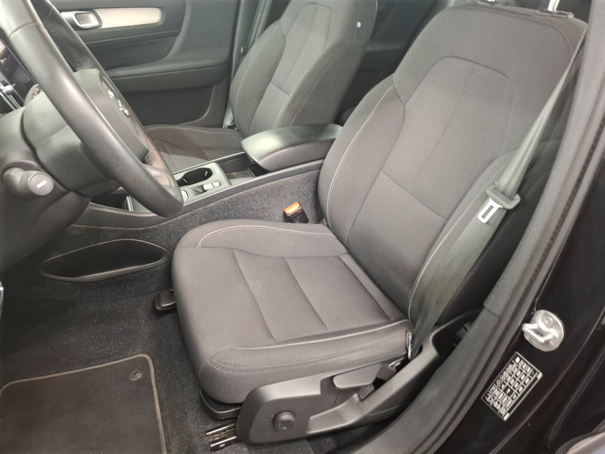 Volvo XC40 T4 Recharge Inscription Expression