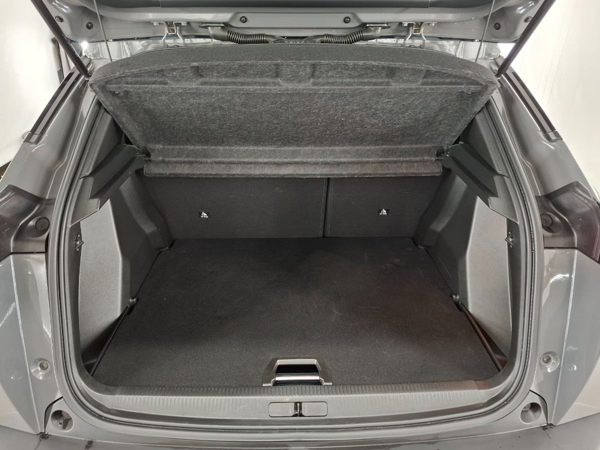 Peugeot 2008 1.2 PureTech 100 Allure