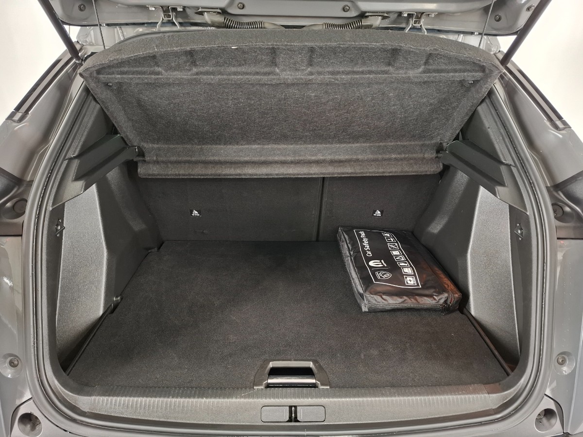 Peugeot 2008 1.2 PureTech 100 Allure
