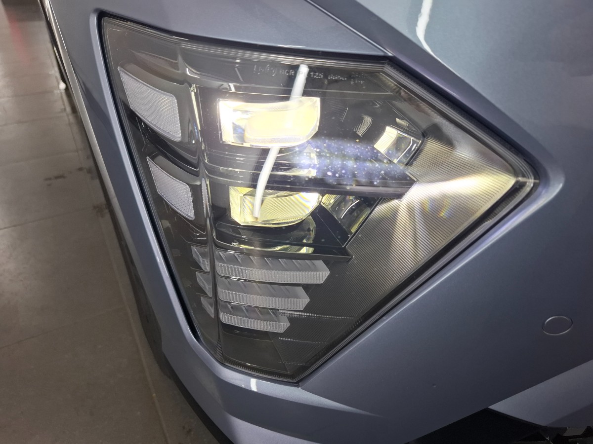 Hyundai Kona Comfort smart 65.4 KWH