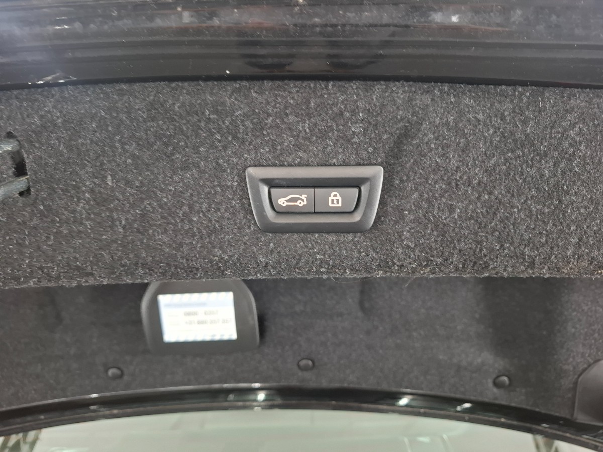 BMW 3-serie 330e High Executive