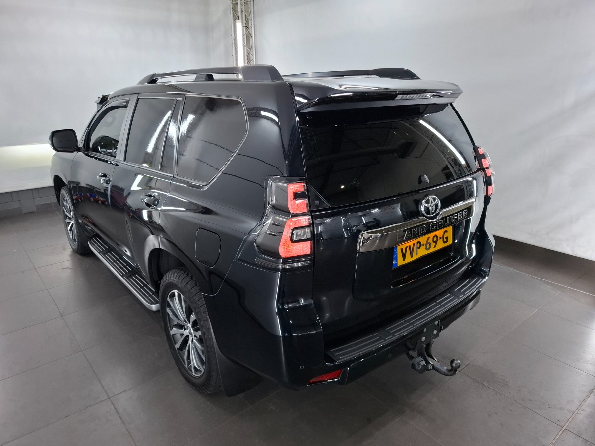Toyota Land Cruiser 2.8 D-4D-F Professional Van | AVS Luchtvering | ACC | Stoelventilatie | Memory | 360 camera | JBL Audio
