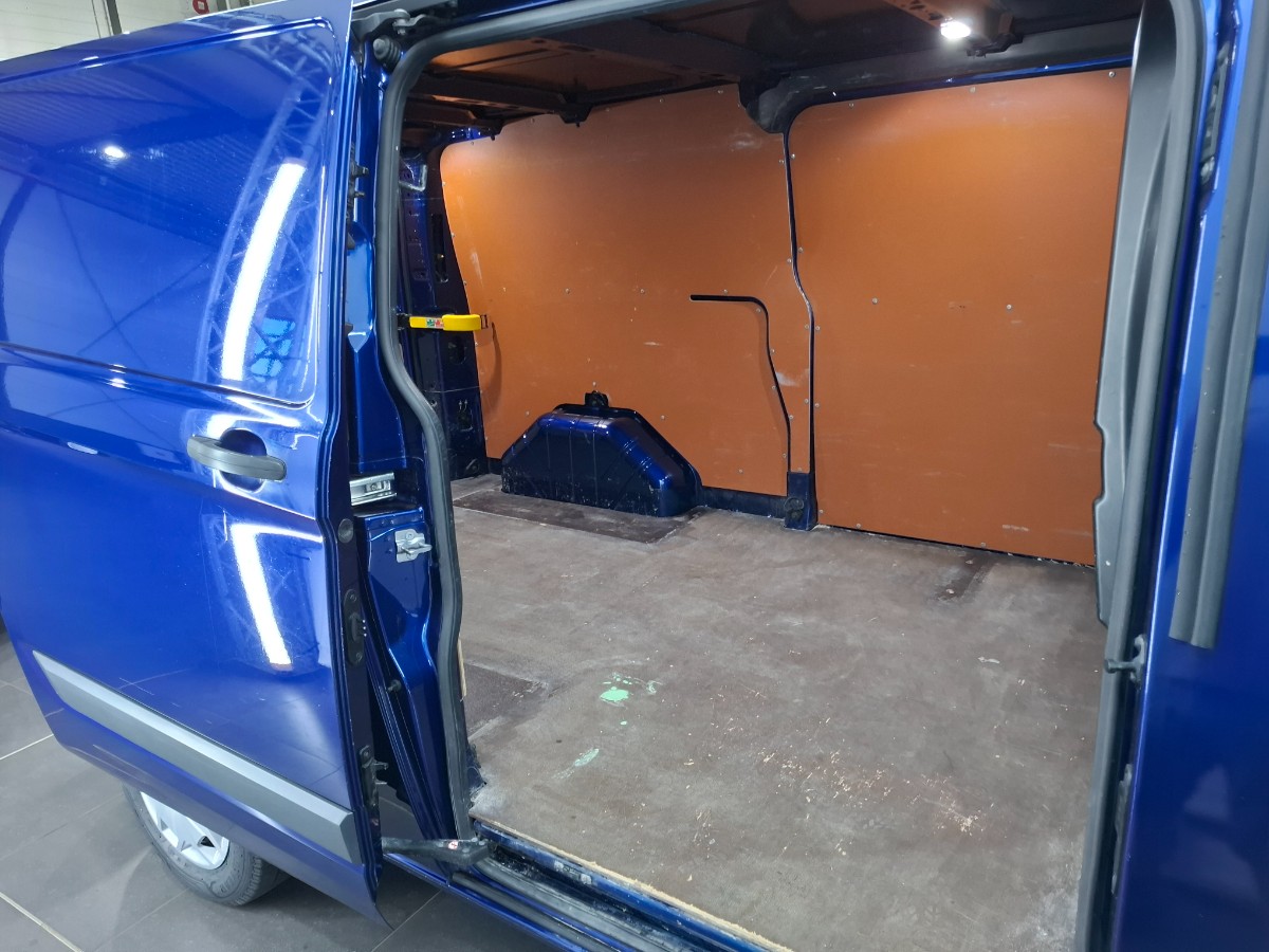 Ford Transit Custom 290 2.0 TDCI L2H1 Trend