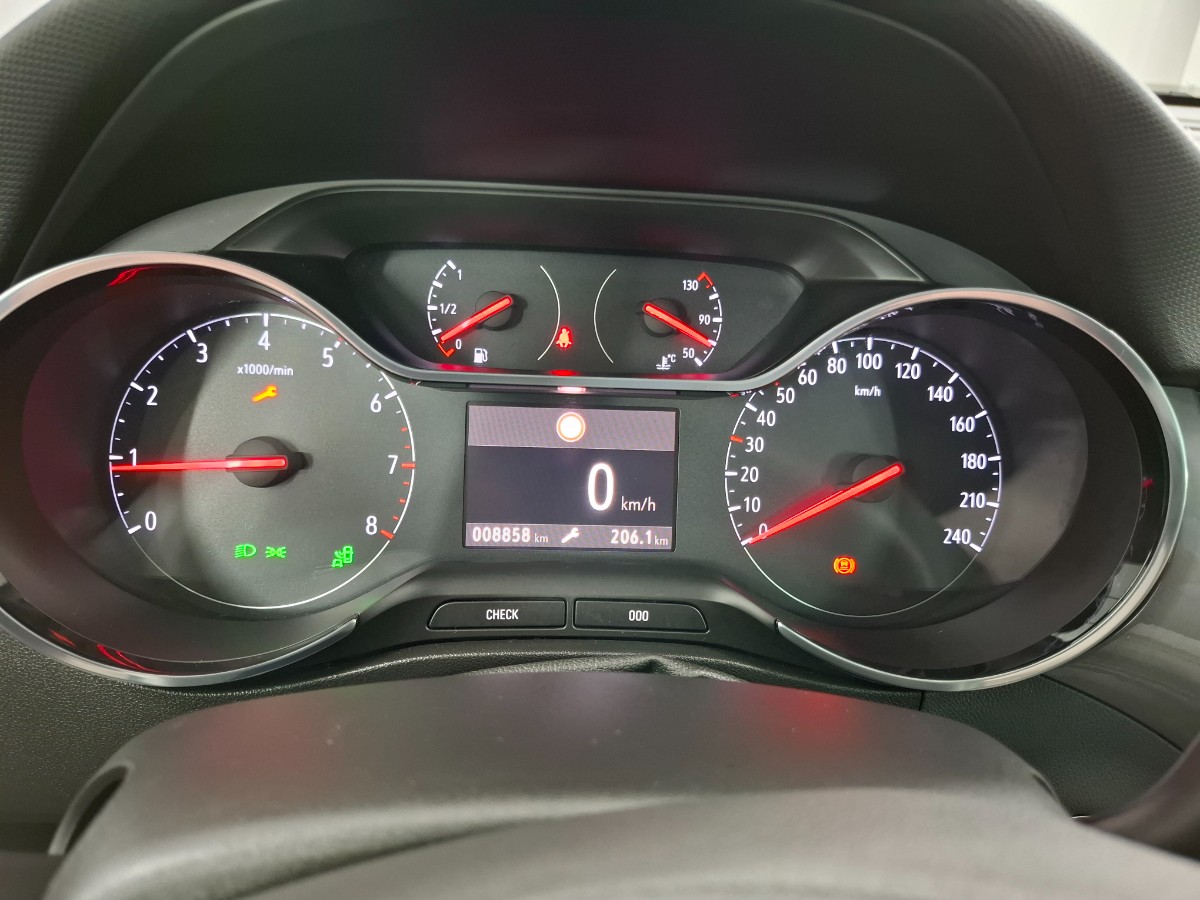 Opel Crossland X 1.2 Turbo Ultimate