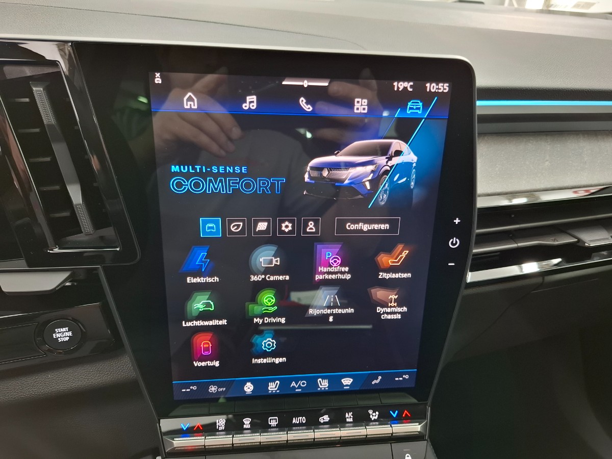 Renault Rafale atelier Alpine E-Tech 4×4 plug-in hybrid 300 Panoramadak Head-Up Display Pack Harman Kardon Head-Up Display