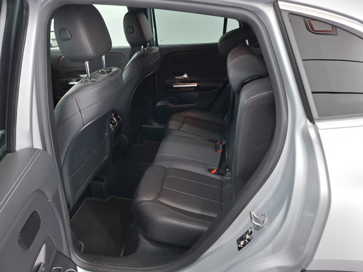 Mercedes-Benz GLA 1.3 GLA 250 e BUSINESS LINE DCT