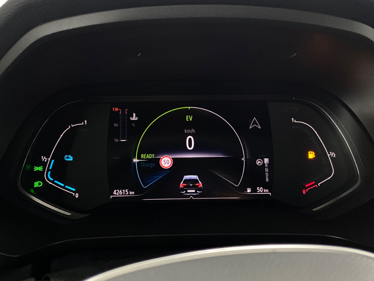 Renault Captur E-Tech Hybrid