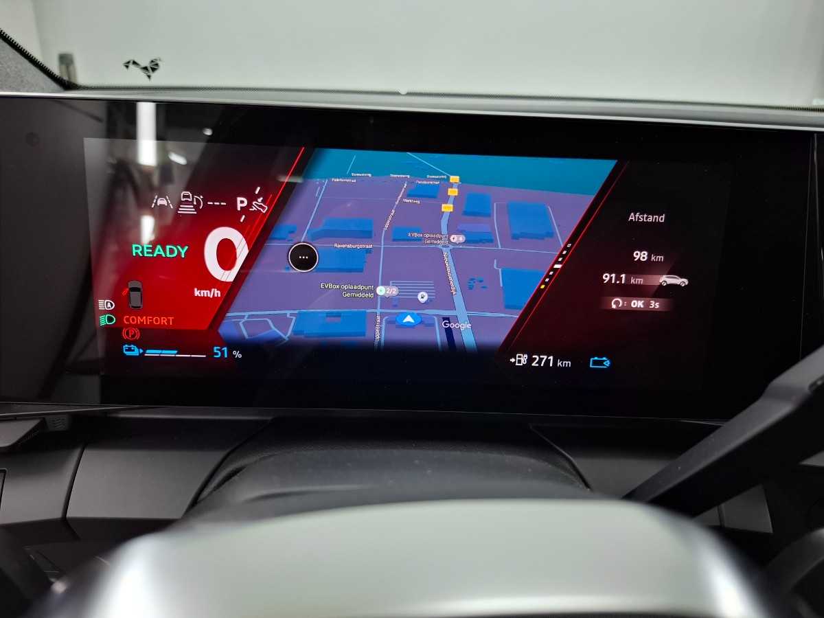 Renault Scenic E-Tech EV87 long range Alpine Panoramadak Solarby