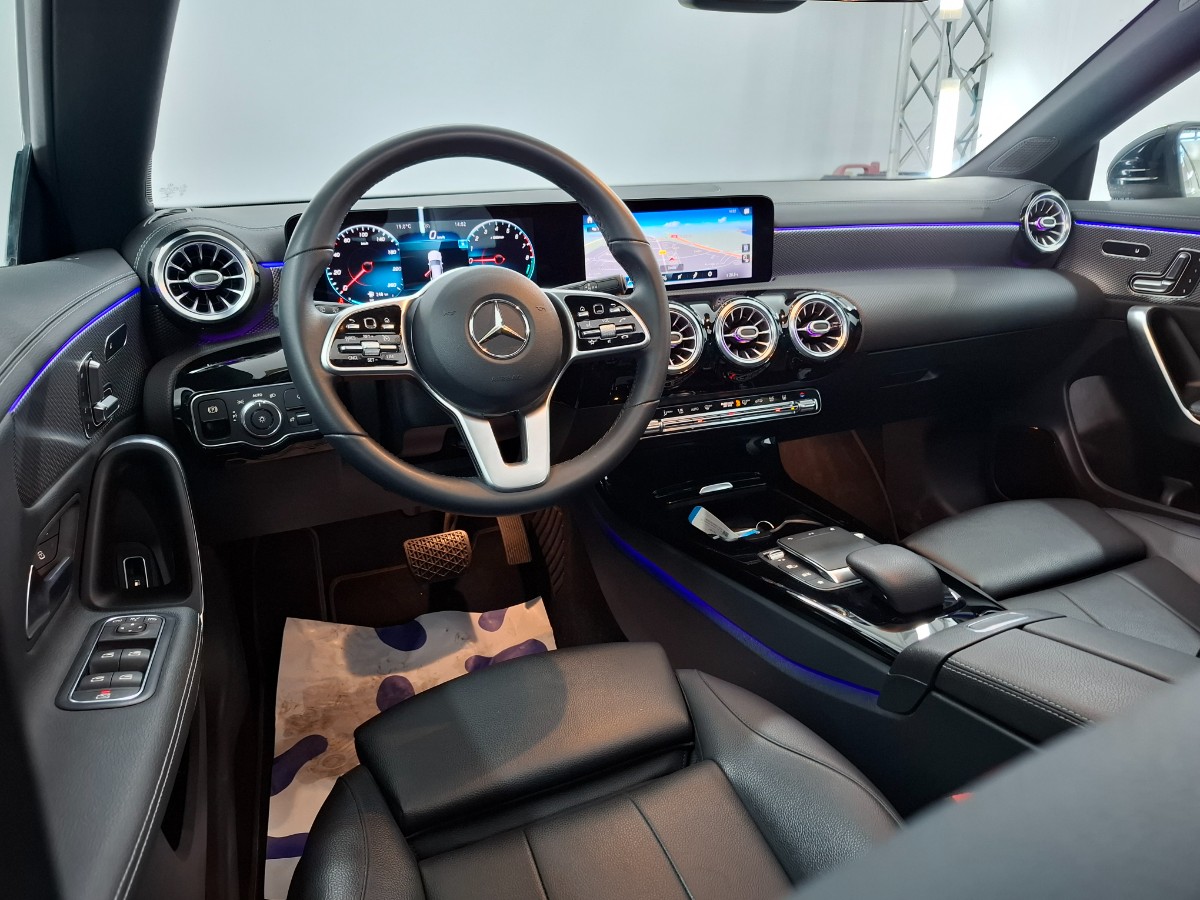 Mercedes-Benz CLA Shooting Brake 250e Business Solution PLUS | Pano Sfeer Memory Stoelverw.
