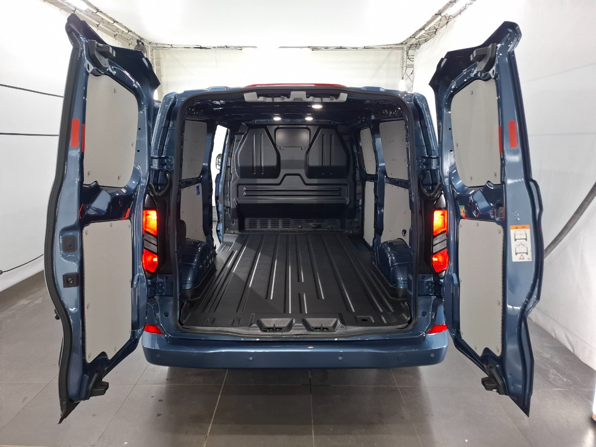 Ford Transit Custom 320 2.0 TDCI L2H1 Limited
