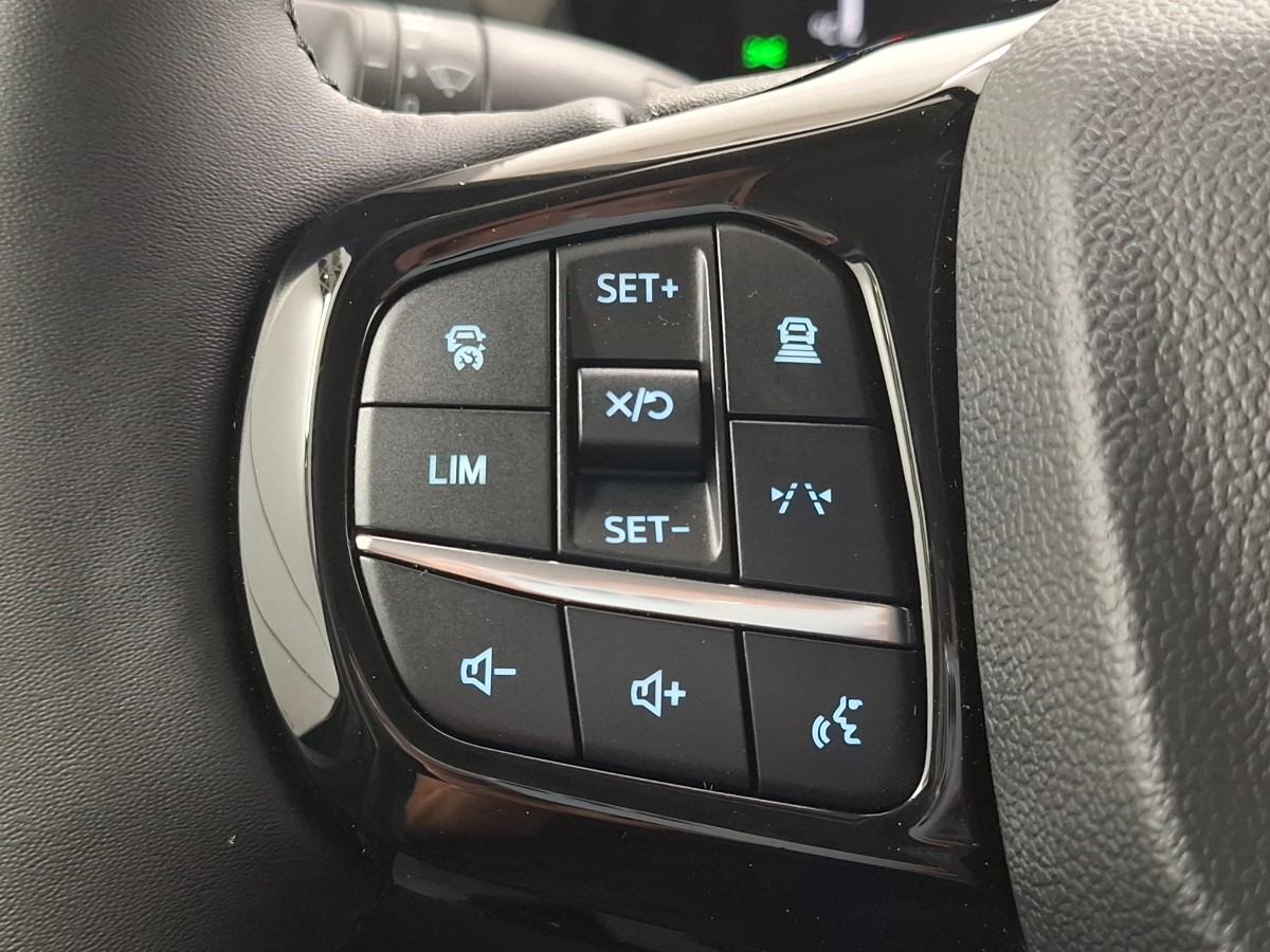 Ford Transit Custom 320L 170PK Automatic Limited 1x schuifdeur