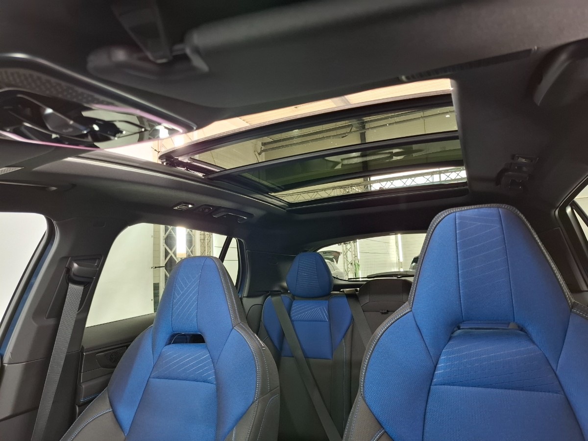 Lynk & CO 01 1.5 PHEV 261CH DCTH 7