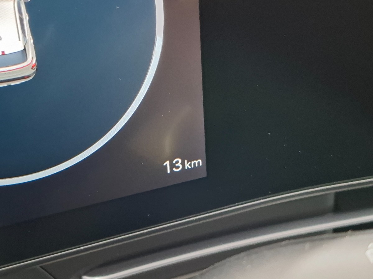 Hyundai Kona Premium TT 65.4 KWH Vol Leer Stoelverwarming Stoelverkoeling HUD
