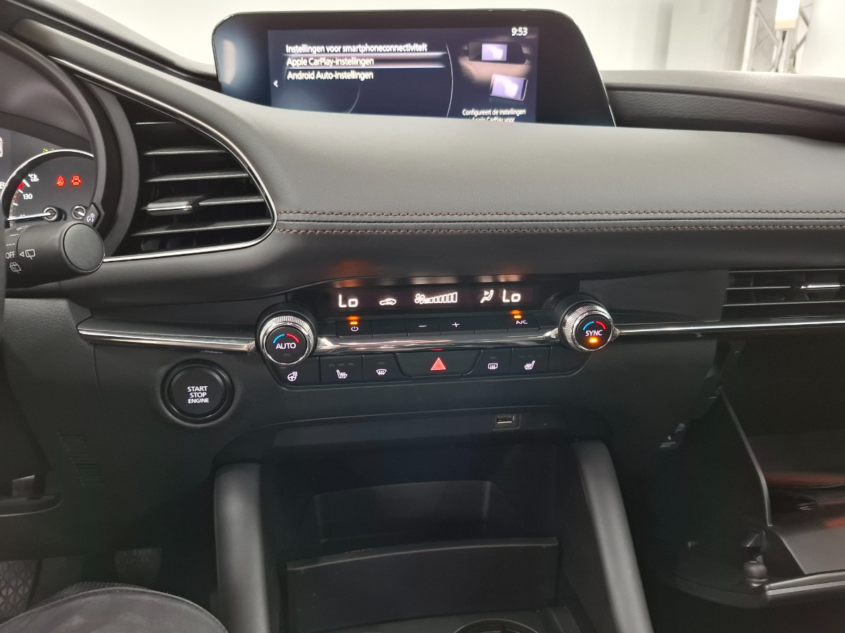 Mazda 3 2.0 e-SkyActiv-G M Hybrid 122 Comfort met Bose