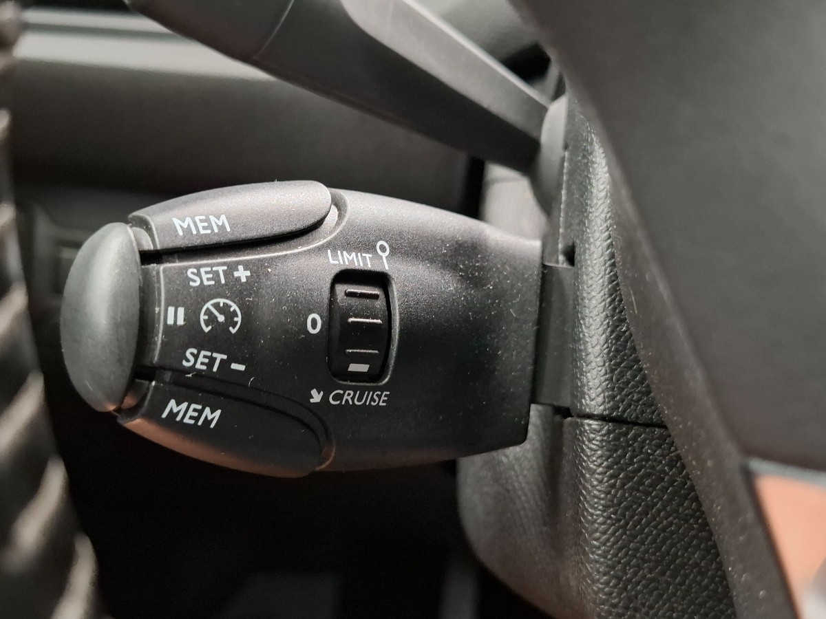 Peugeot 308 1.5 BlueHDi Blue Lease Premium