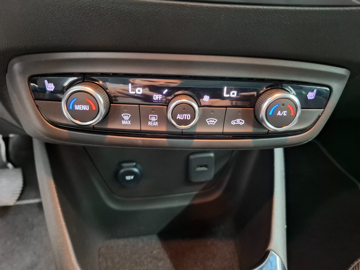 Opel Crossland X 1.2 Turbo 110PK Elegance PANO ECC PDC CLIMA