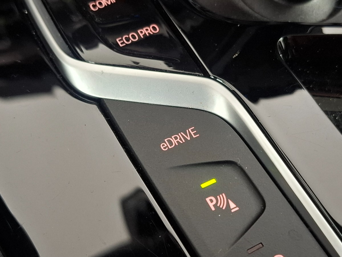 BMW X3 xDrive30e M-Sport |Pano|H&K|Stoelverwarming|